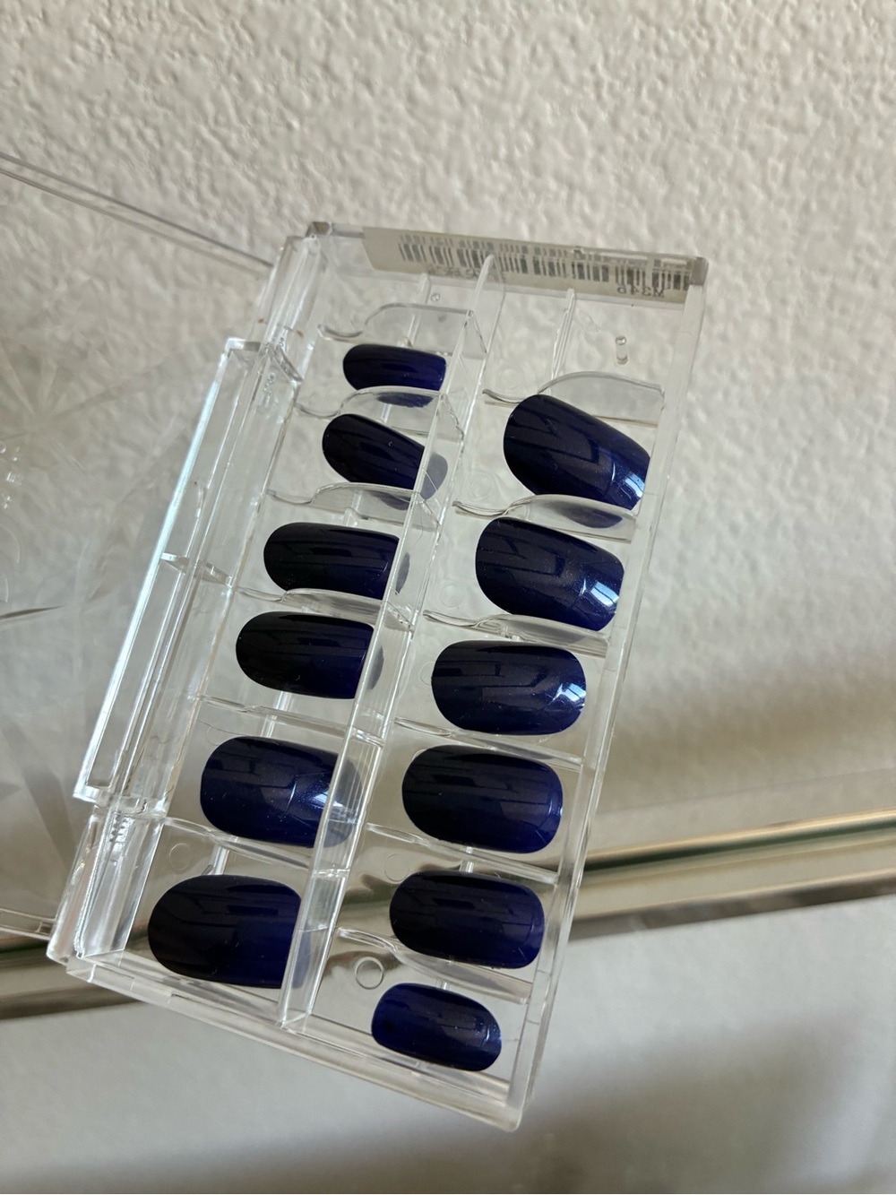Deep Navy Blue Glossy Oval Press On Nails | Midnight Blue